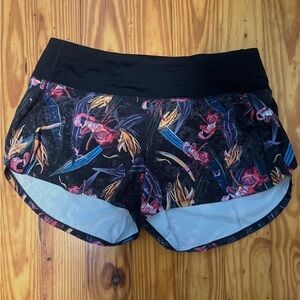 lululemon fast and free floral Print Women's Shorts - 8